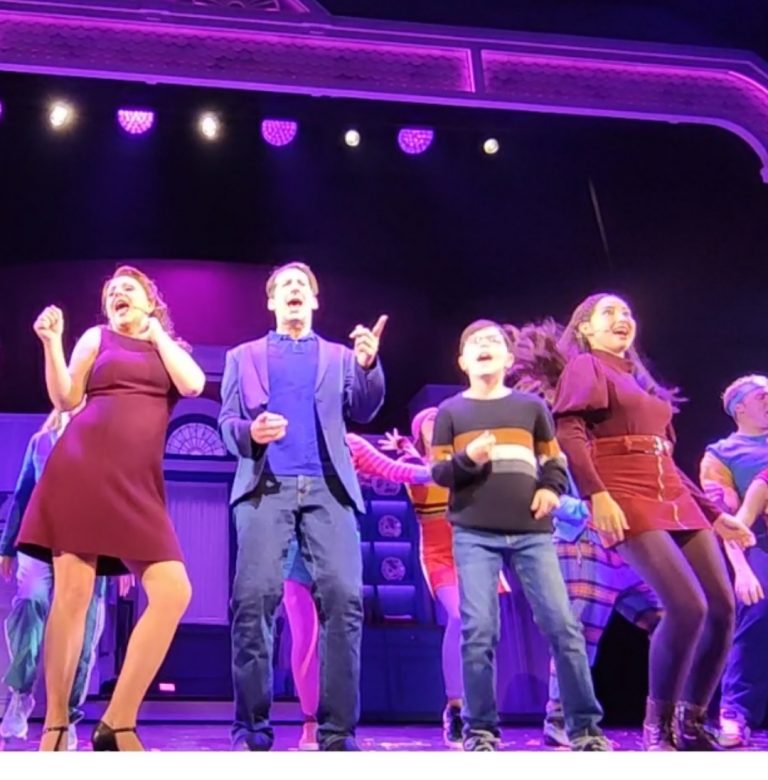 Zugabe beim Musical Mrs. Doubtfire.